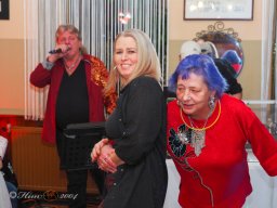 Karinchen und Hansi P. im GH Timo am 5.12.2025